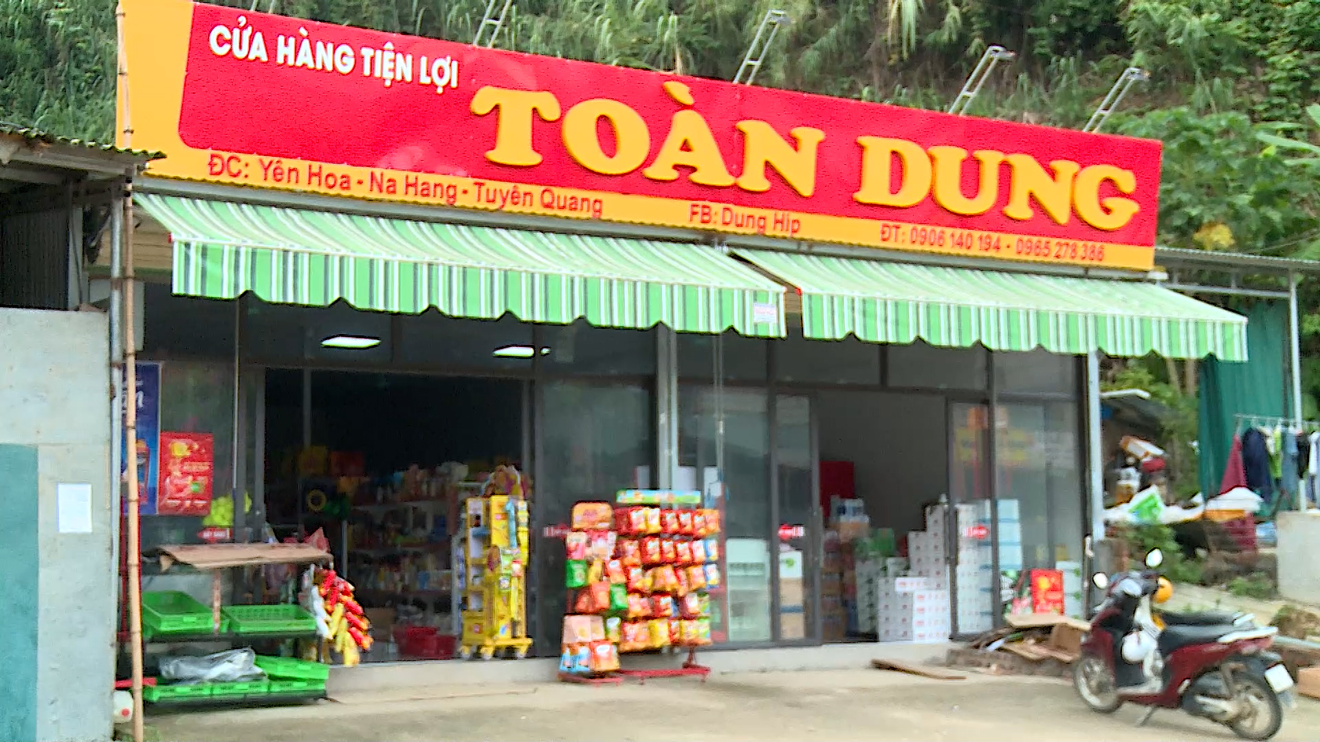 PS Đại hội Đảng bộ x&atilde; Y&ecirc;n Hoa.00_06_20_14.Still001.jpg