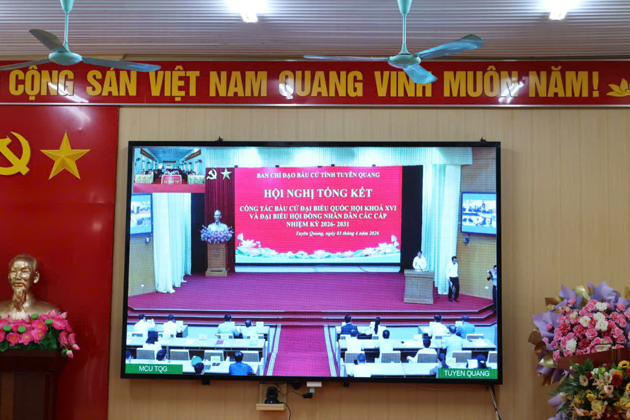 Hn t két bầu cử.jpg