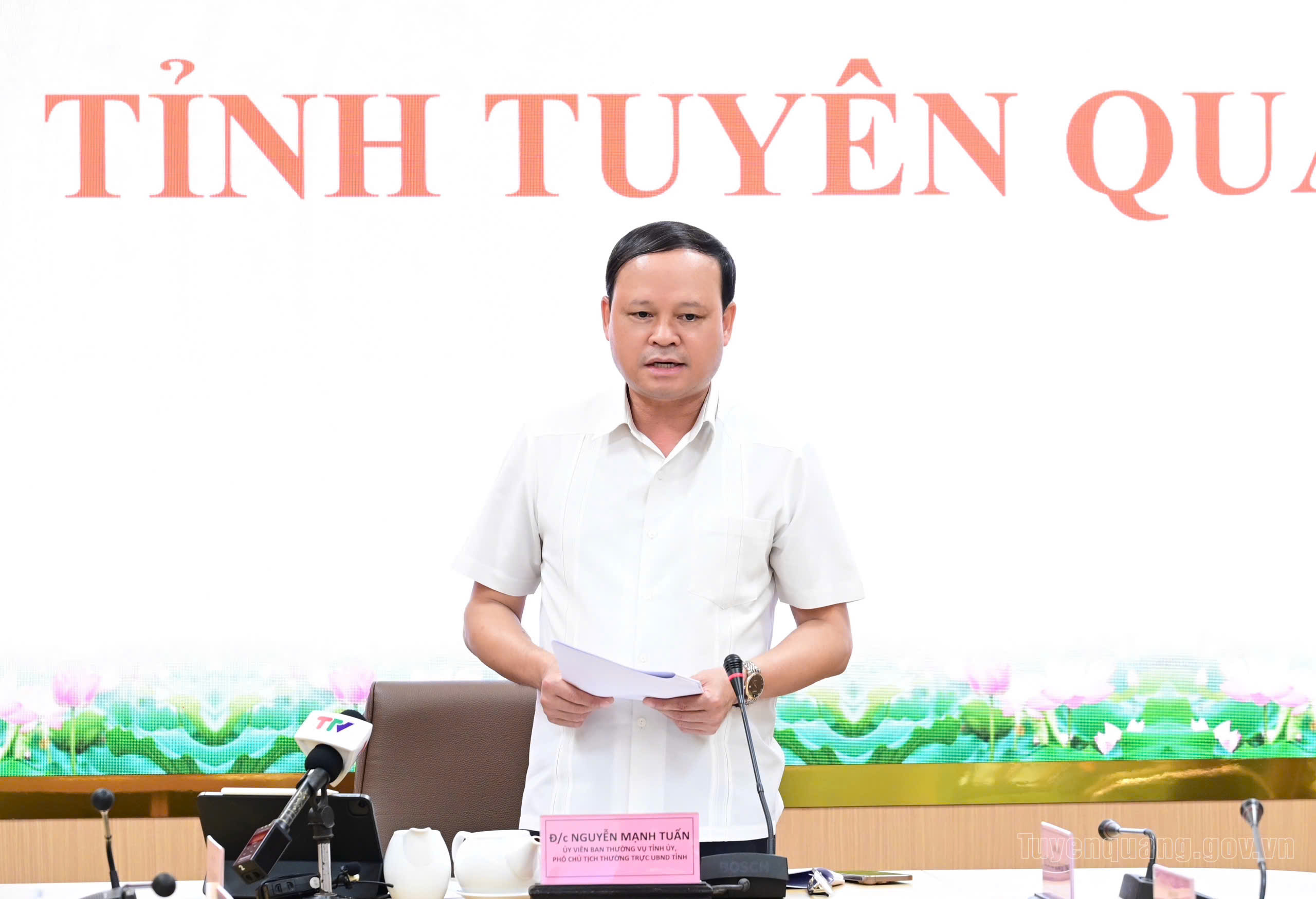 Chủ động “4 tại chỗ”, ứng phó kịp thời với cơn bão số 11