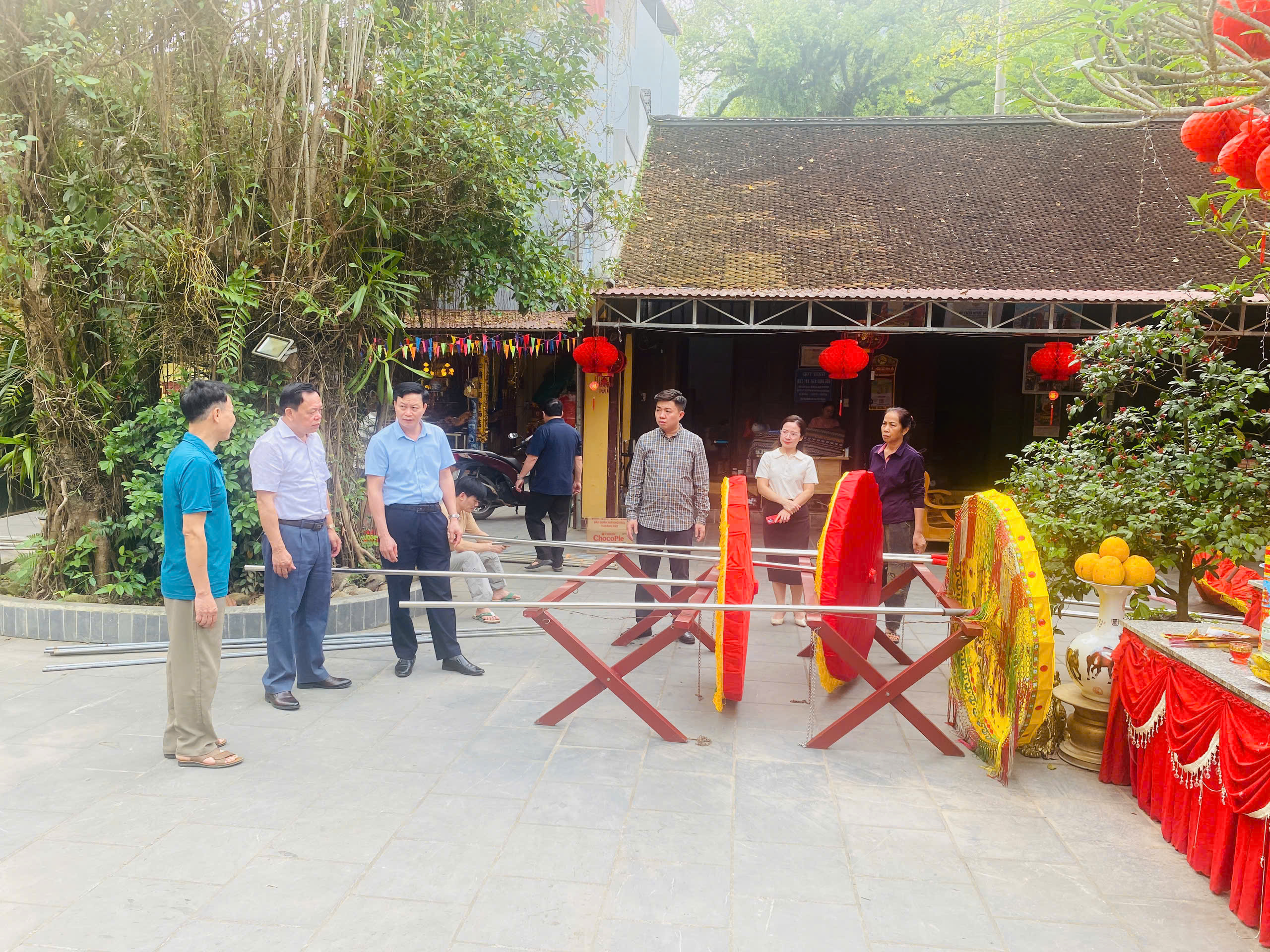 Lãnh đạo phường Hà Giang 1 kiểm tra công tác chuẩn bị cho Lễ hội Đền Mẫu Cấm Sơn Linh Từ 2026. 