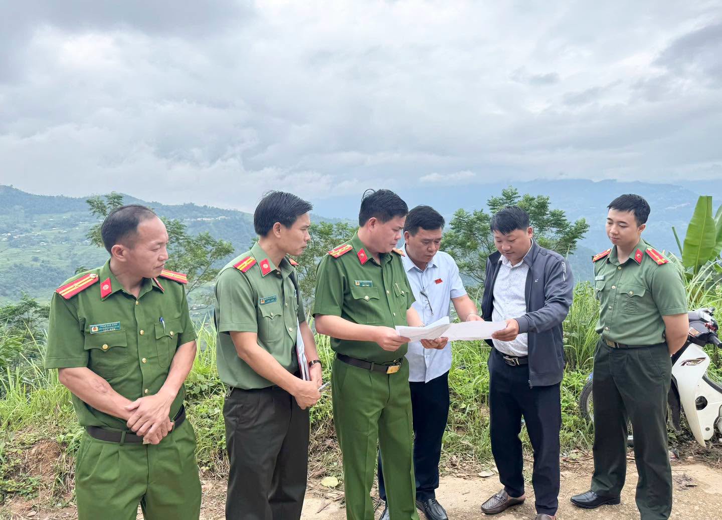 LÃNH ĐẠO CÔNG AN TỈNH KIỂM TRA CÁC CÔNG TRÌNH, DỰ ÁN TẠI CƠ SỞ