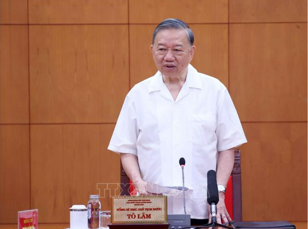 TỔNG BÍ THƯ, CHỦ TỊCH NƯỚC TÔ LÂM: KHÔNG ĐỂ XÃ HỘI GIÀU LÊN VỀ VẬT CHẤT NHƯNG NGHÈO ĐI VỀ VĂN HÓA, ĐẠO ĐỨC VÀ CÁC GIÁ TRỊ NHÂN VĂN