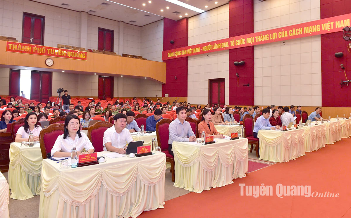 “Xóa mù” AI với cán bộ, công chức