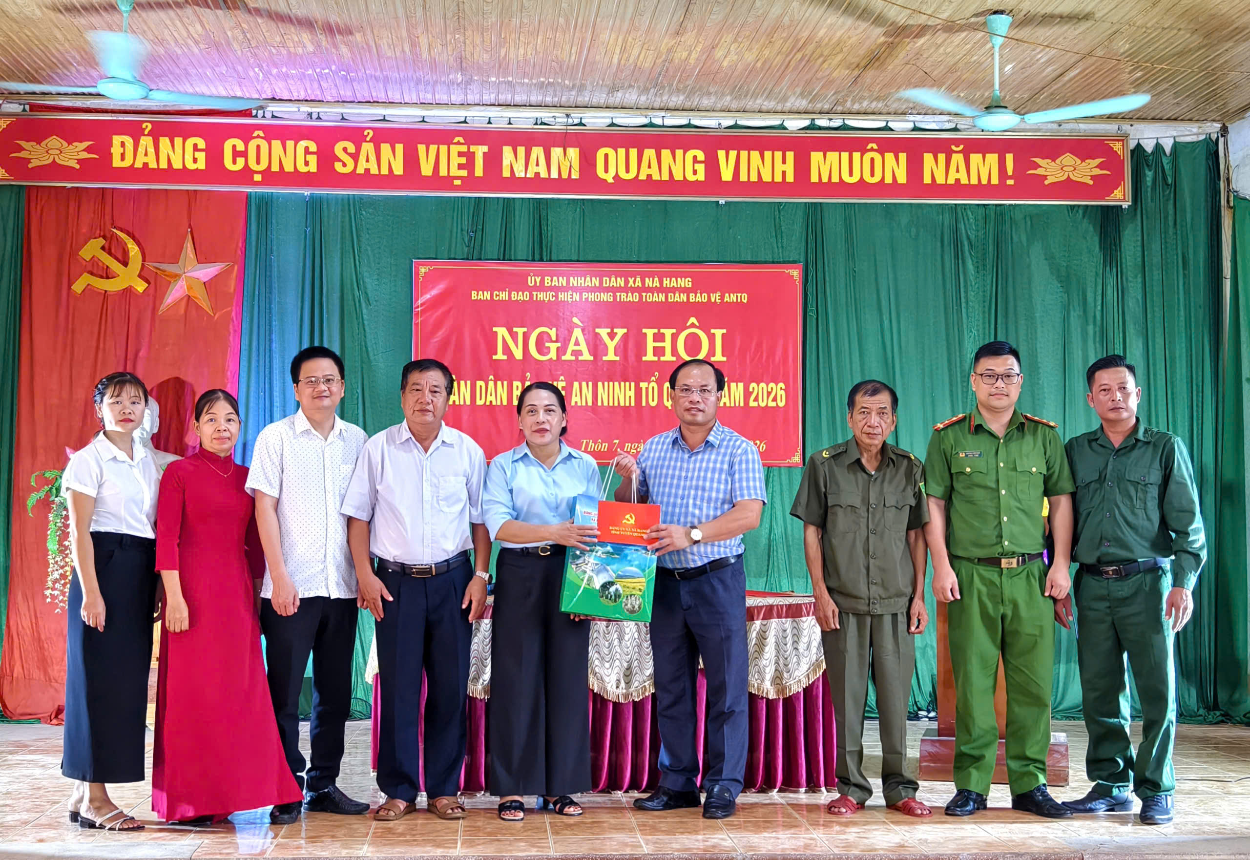 Thôn 7, xã Nà Hang tổ chức thành công Ngày hội toàn dân bảo vệ an ninh Tổ quốc năm 2026