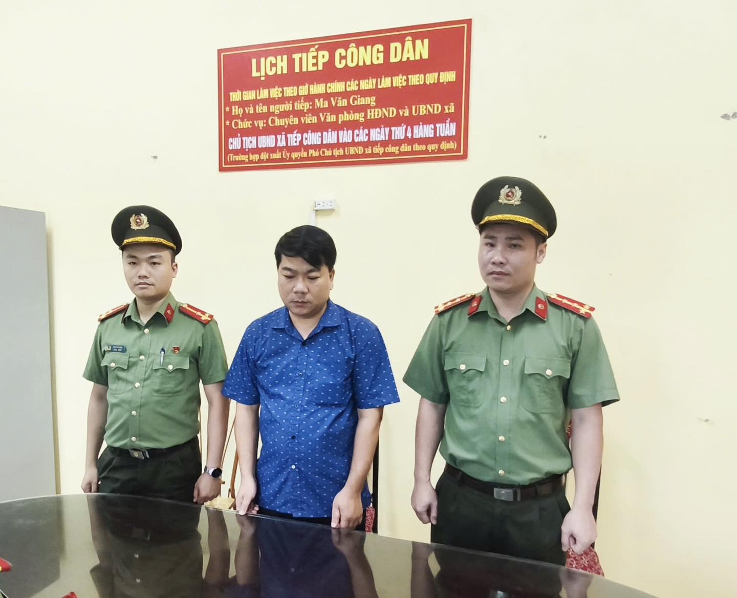 KHỞI TỐ ĐỐI TƯỢNG LỪA ĐẢO CHIẾM ĐOẠT TÀI SẢN VÀ LÀM GIẢ TÀI LIỆU CỦA CƠ QUAN TỔ CHỨC 