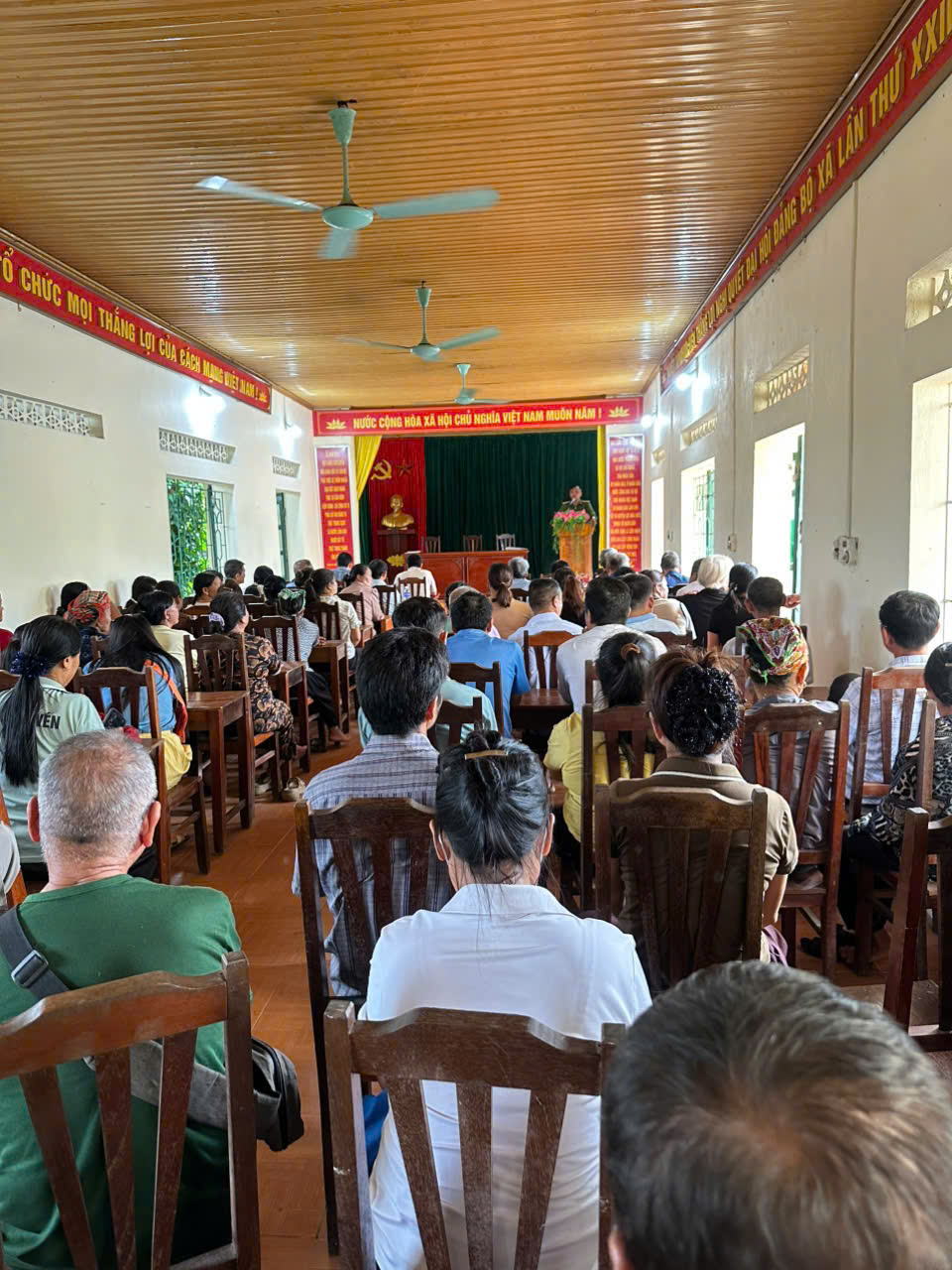 XÃ TÂN TRỊNH TĂNG CƯỜNG TUYÊN TRUYỀN, VẬN ĐỘNG GIAO NỘP VŨ KHÍ, VẬT LIỆU NỔ, CÔNG CỤ HỖ TRỢ VÀ PHÁO