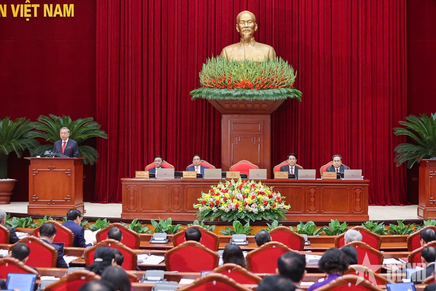 Khai mạc Hội nghị lần thứ mười ba, Ban Chấp hành Trung ương Đảng khoá XIII
