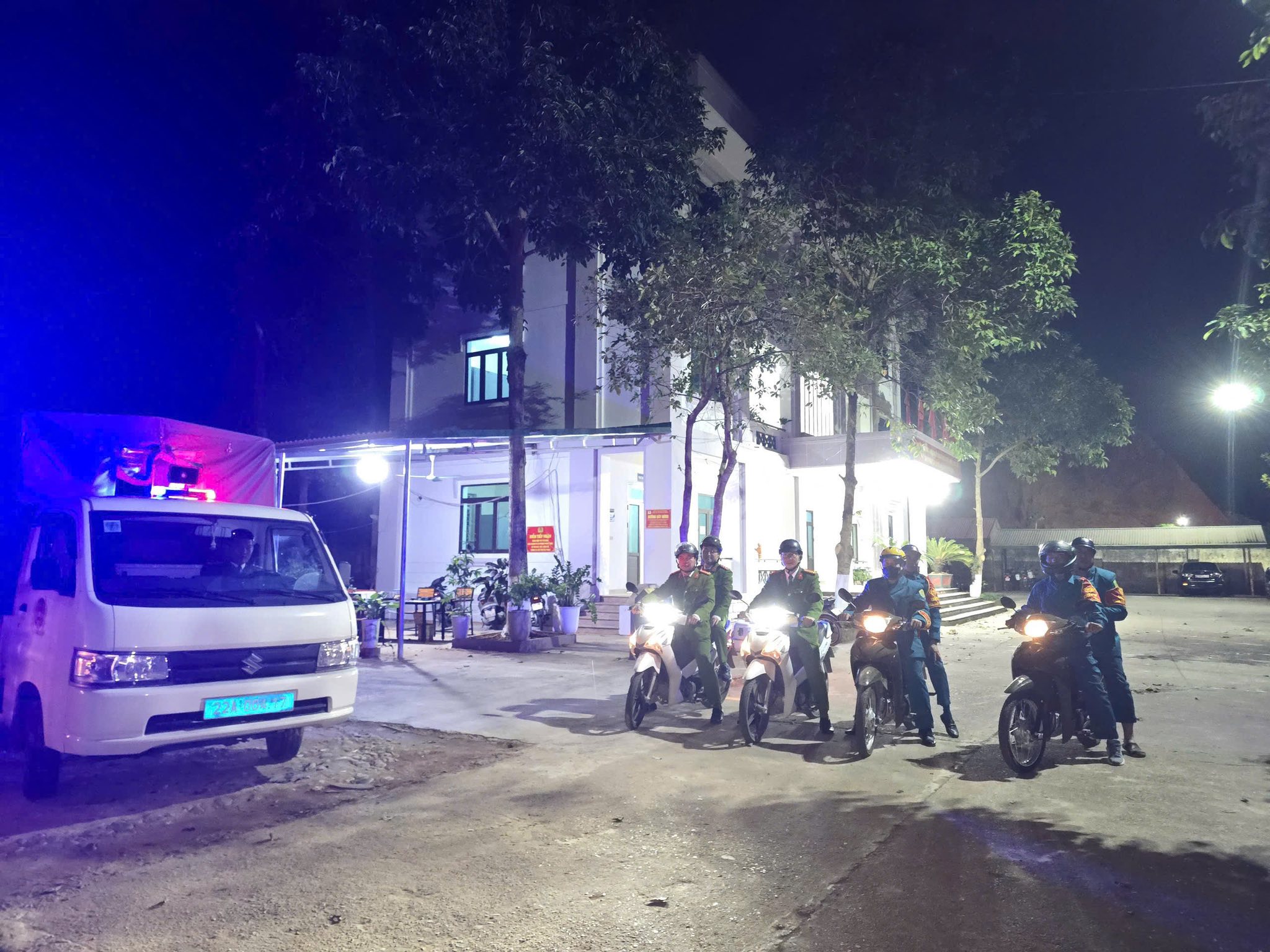 RA QUÂN TUẦN TRA BẢO ĐẢM ANTT DỊP TẾT DƯƠNG LỊCH