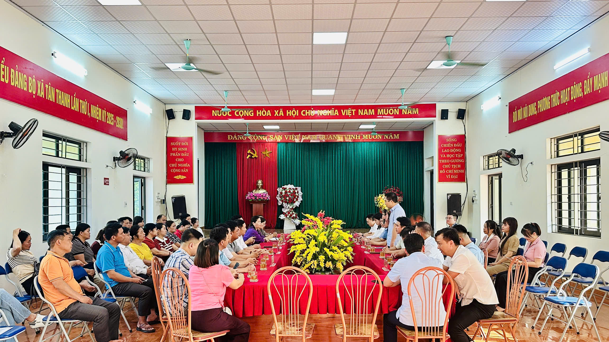 Đoàn công tác tác xã Văn Quan, tỉnh Lạng Sơn thăm, trao đổi kinh nghiệm tại xã Tân Thanh