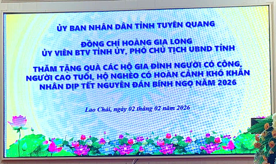 Đồng chí Phó Chủ tịch UBND tỉnh Hoàng Gia Long thăm và tặng quà Tết tại xã Lao Chải nhân dịp xuân Bính Ngọ 2026