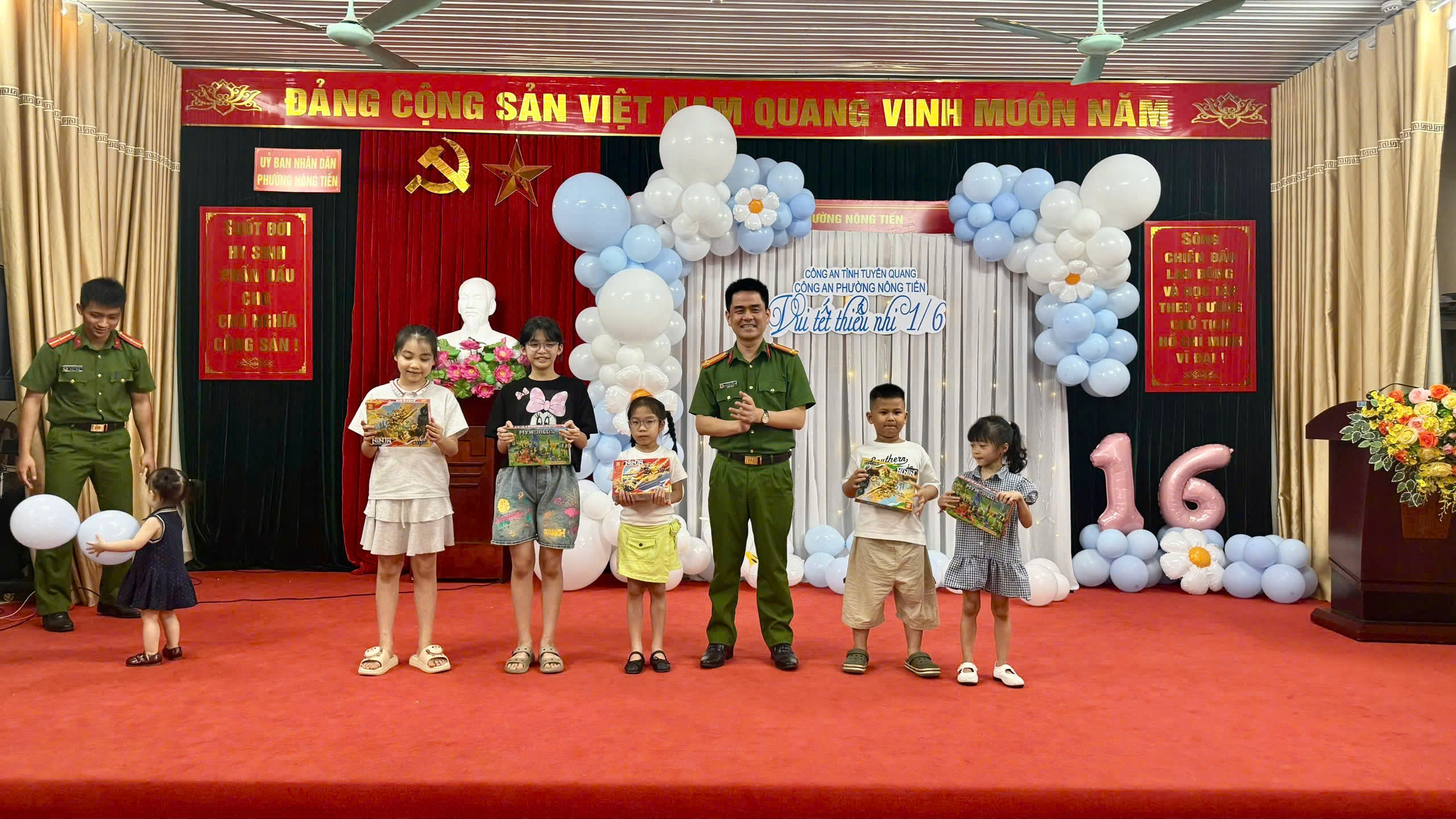 CÔNG AN PHƯỜNG NÔNG TIẾN TỔ CHỨC NGÀY HỘI “VUI TẾT THIẾU NHI” 