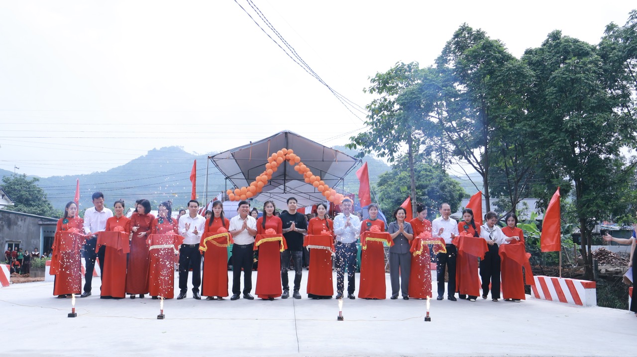Khánh thành công trình cầu Đập 18 thôn Đồng Trôi