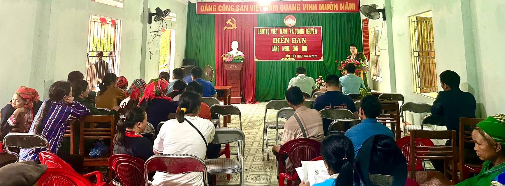  ĐỒNG HÀNH CÙNG NGƯỜI DÂN TRONG CHUYỂN ĐỔI SỐ 