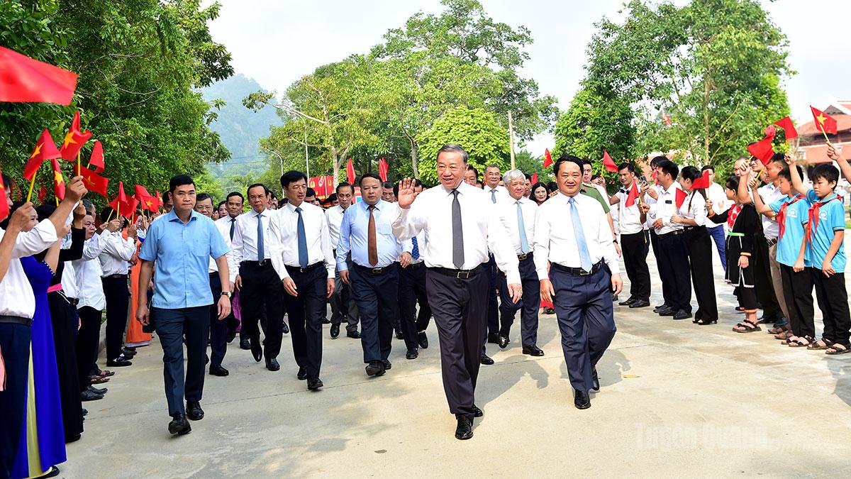 Mùa Xuân của khát vọng vươn mình