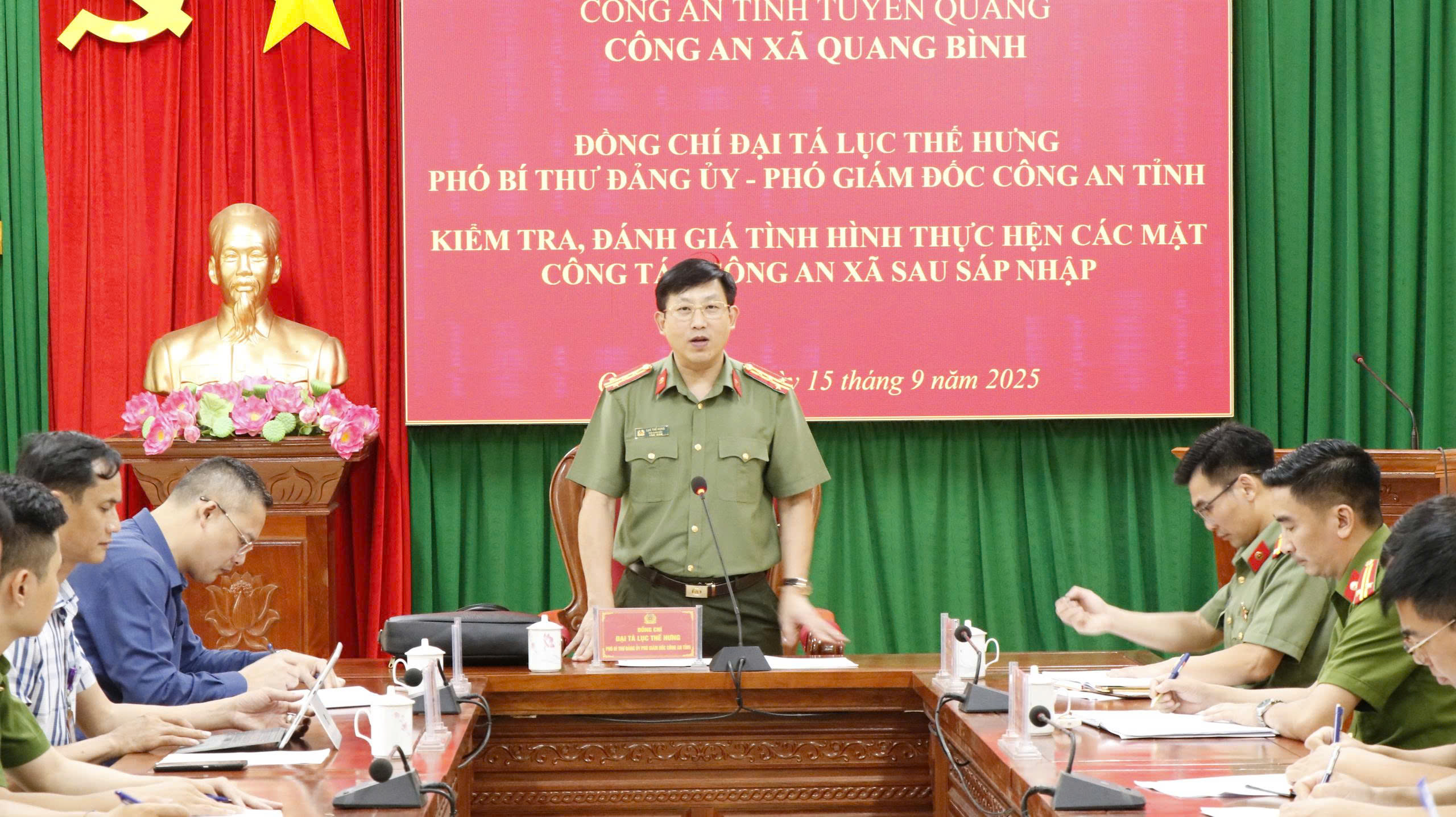 TĂNG CƯỜNG CÔNG TÁC KIỂM TRA, GIÁM SÁT, ĐÁNH GIÁ TÌNH HÌNH THỰC HIỆN CÁC MẶT CÔNG TÁC TẠI CÔNG AN XÃ  SAU SÁP NHẬP