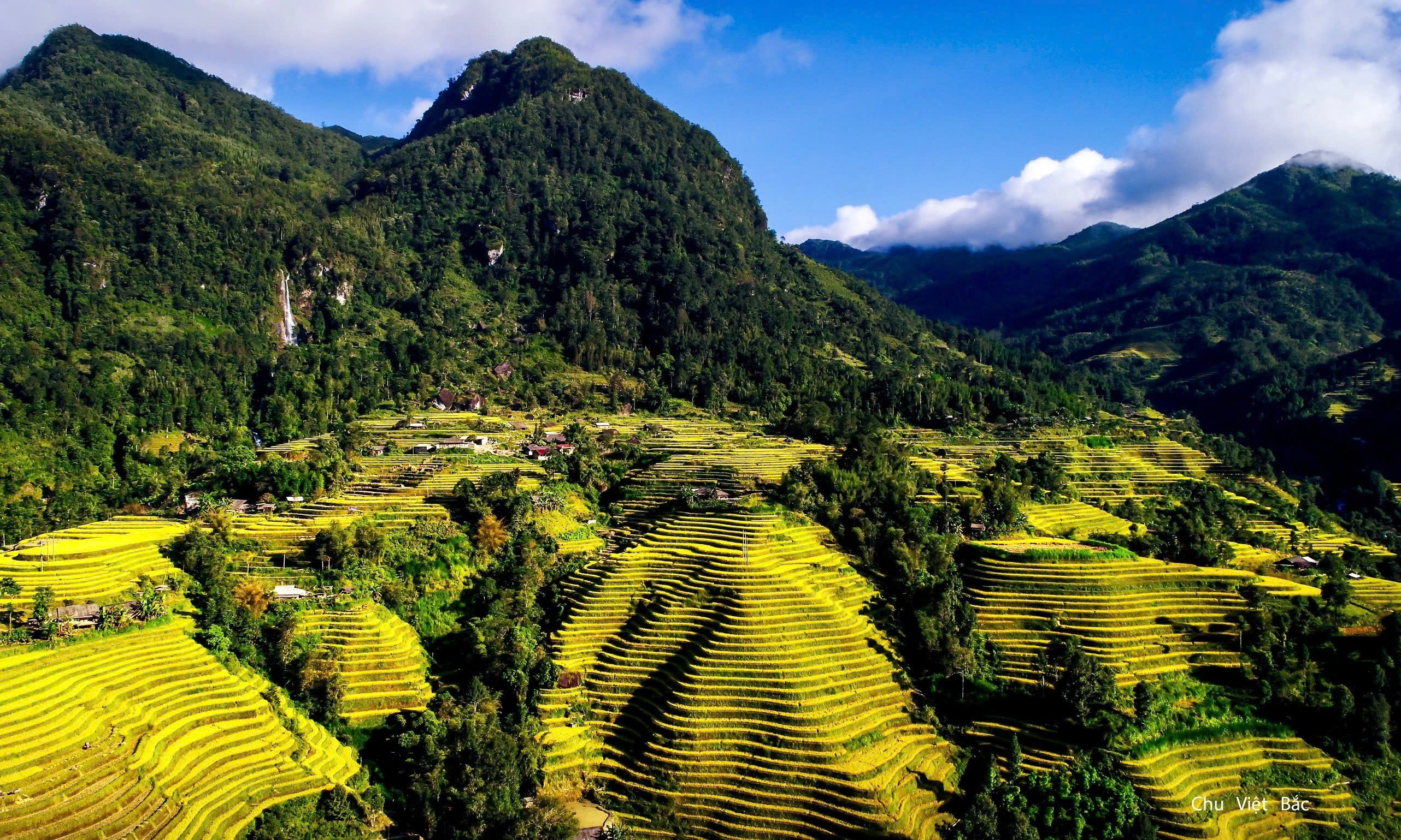 “Mùa vàng rực rỡ - Hẹn hò với non cao”