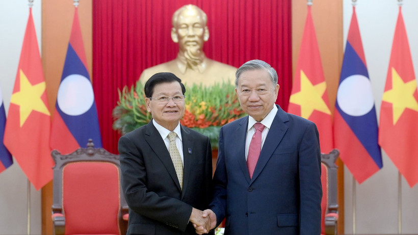 Quan hệ Việt Nam-Lào không ngừng phát triển thực chất và toàn diện