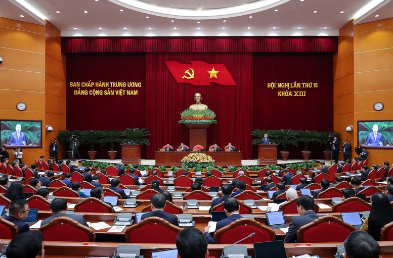 Thông cáo báo chí ngày làm việc thứ nhất Hội nghị Trung ương 15, khoá XIII