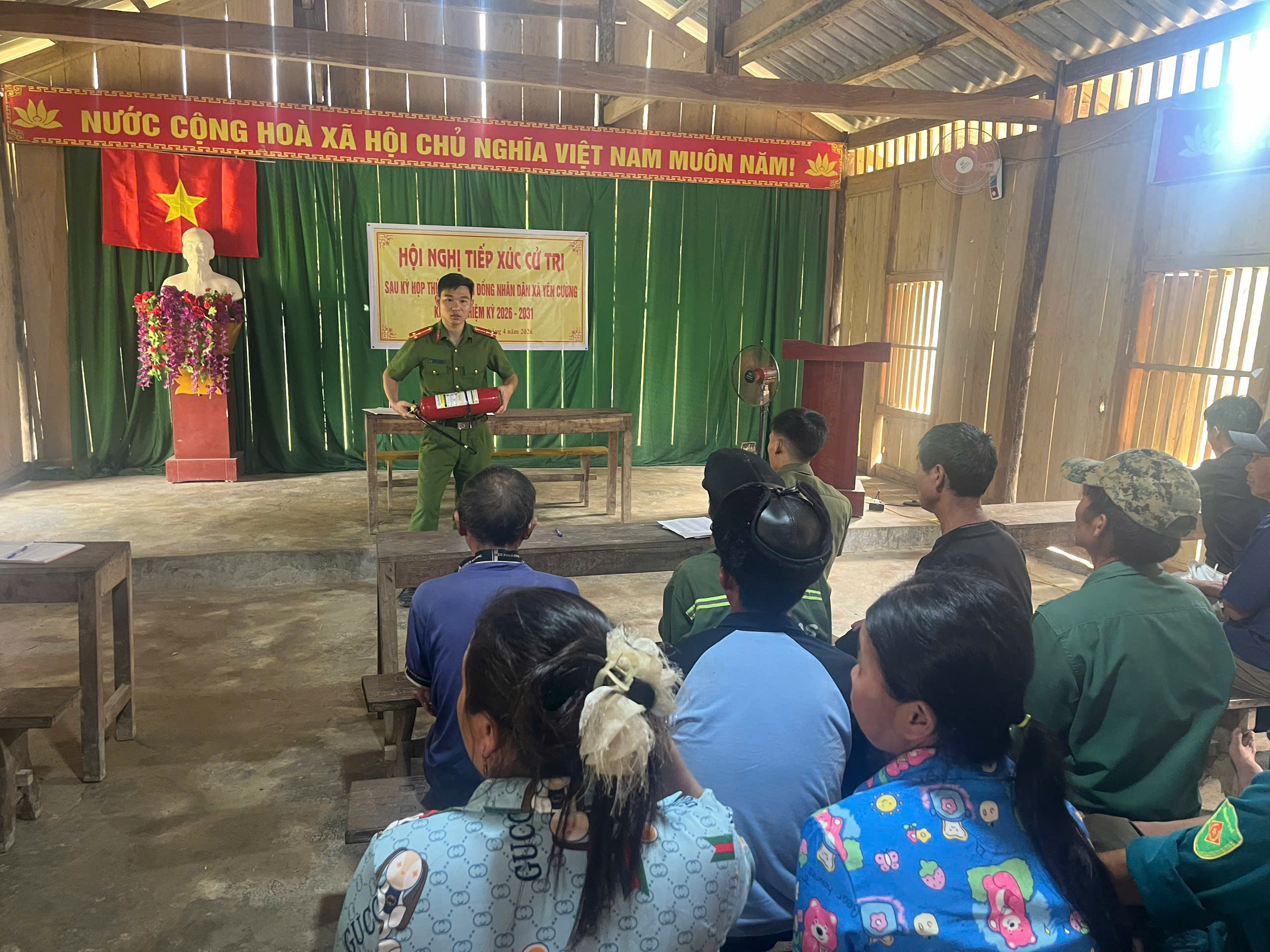 ĐẨY MẠNH CÔNG TÁC TUYÊN TRUYỀN PHỔ BIẾN GIÁO DỤC PHÁP LUẬT