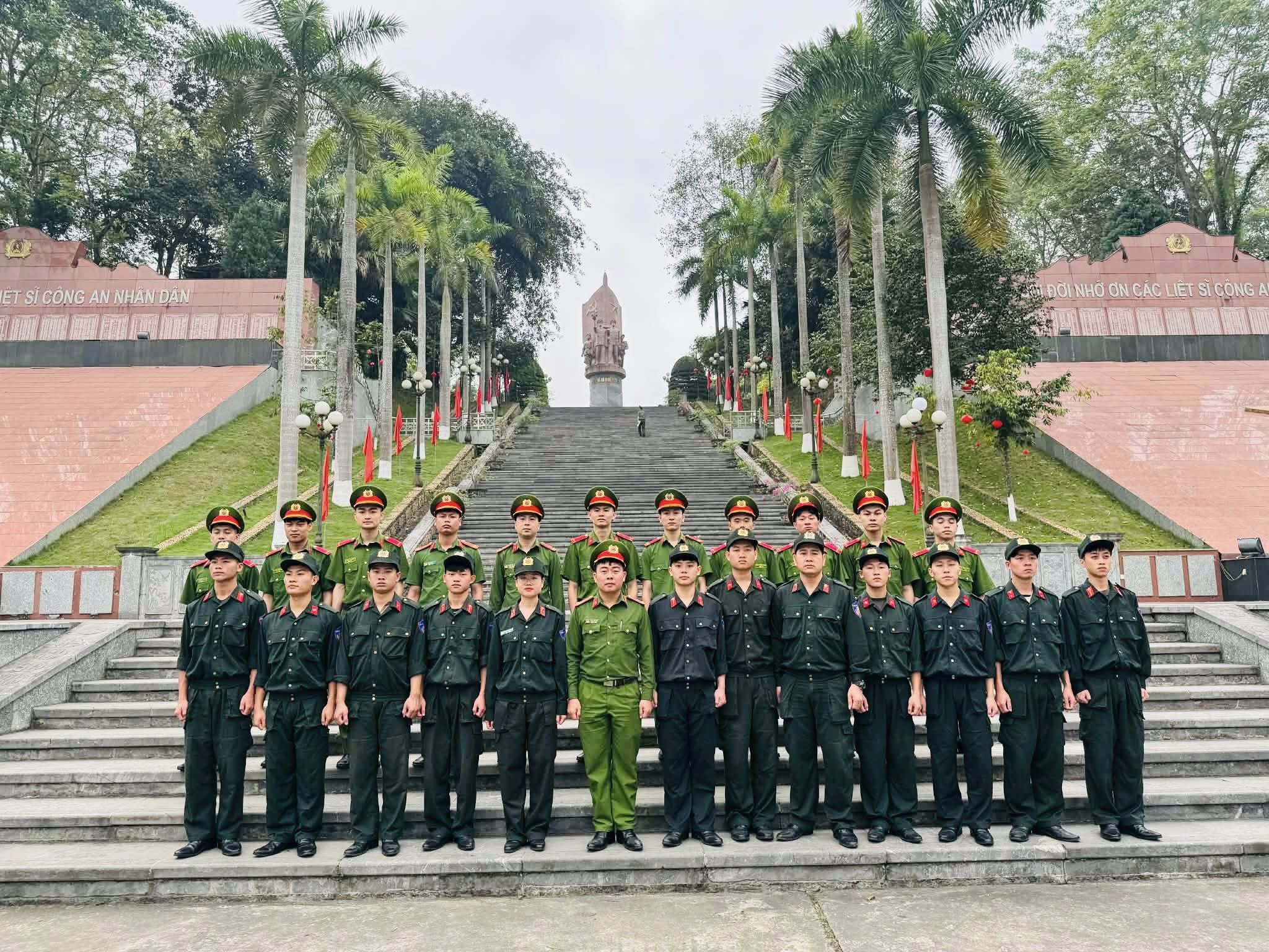 ƯƠM MẦM ĐẢNG VIÊN TỪ PHONG TRÀO THI ĐUA