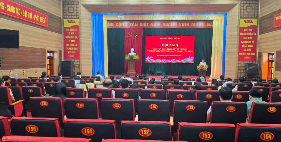 Hội nghị học tập, quán triệt, tuyên truyền và triển khai thực hiện các văn bản của Đảng.