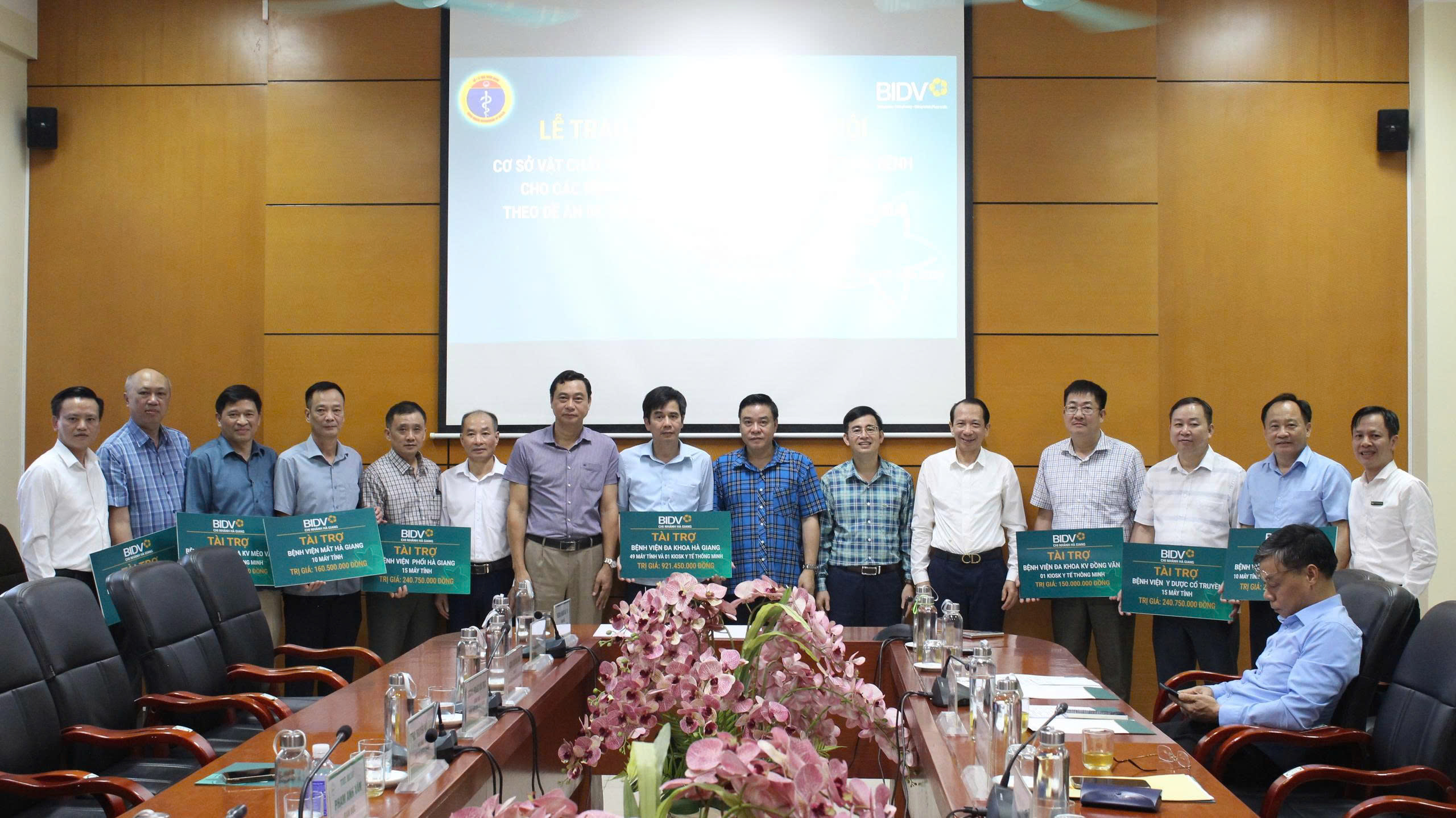 BIDV chi nhánh Hà Giang tổ chức Chương trình trao tặng  An sinh xã hội cho các Bệnh viện trên địa bàn tỉnh Tuyên Quang