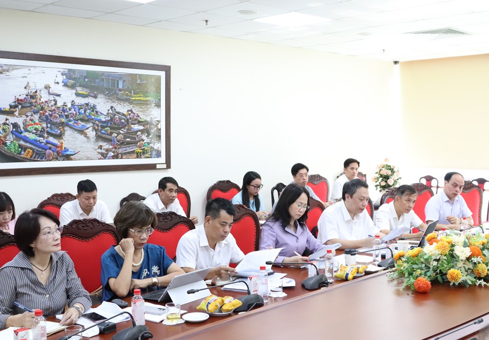 Tạo đột phá thể chế, khơi thông nguồn lực phát triển công nghiệp văn hóa