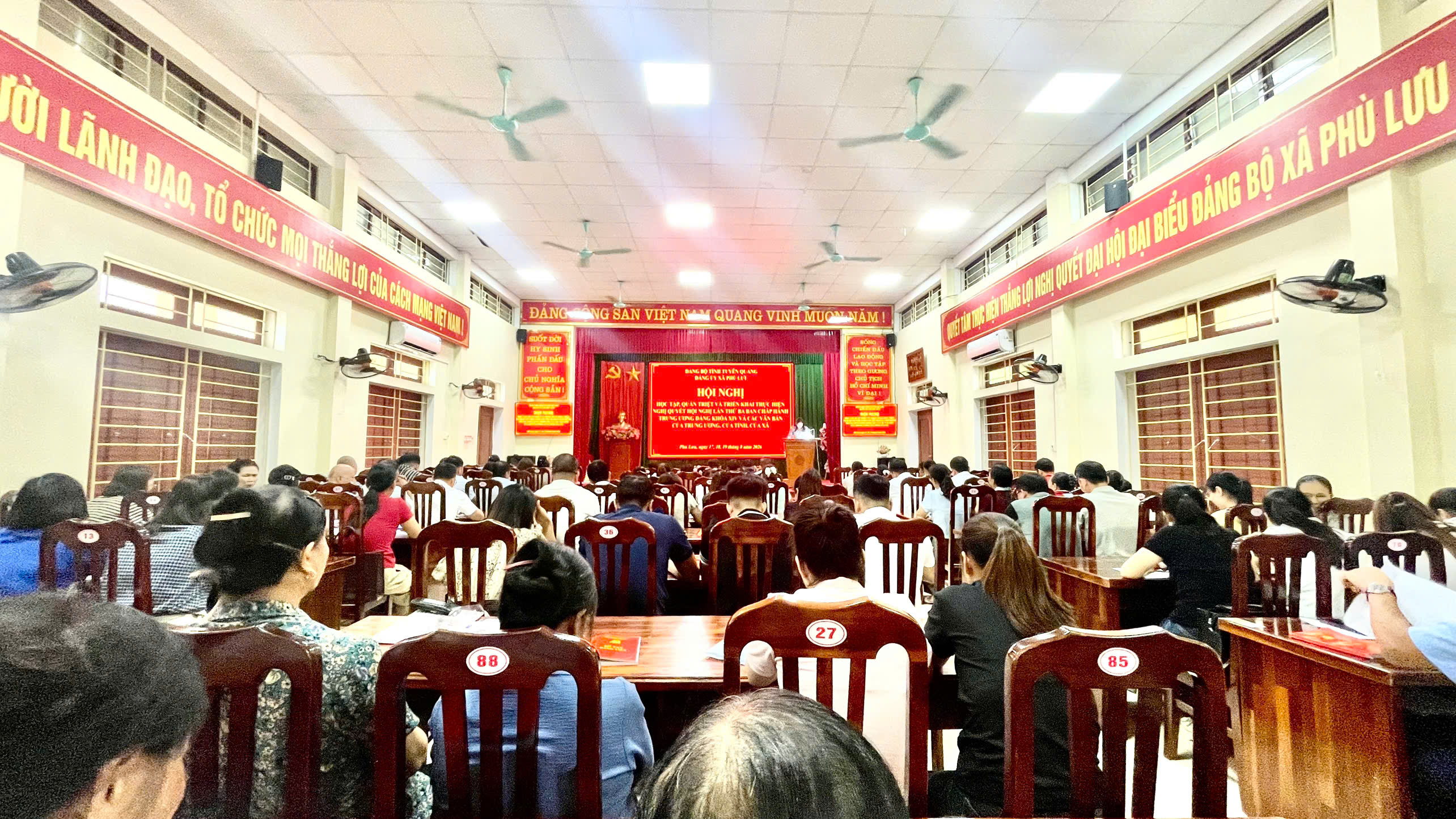 HỘI NGHỊ HỌC TẬP, QUÁN TRIỆT VÀ TRIỂN KHAI NGHỊ QUYẾT HỘI NGHỊ LẦN THỨ BA BAN CHẤP HÀNH TRUNG ƯƠNG ĐẢNG KHÓA XIV