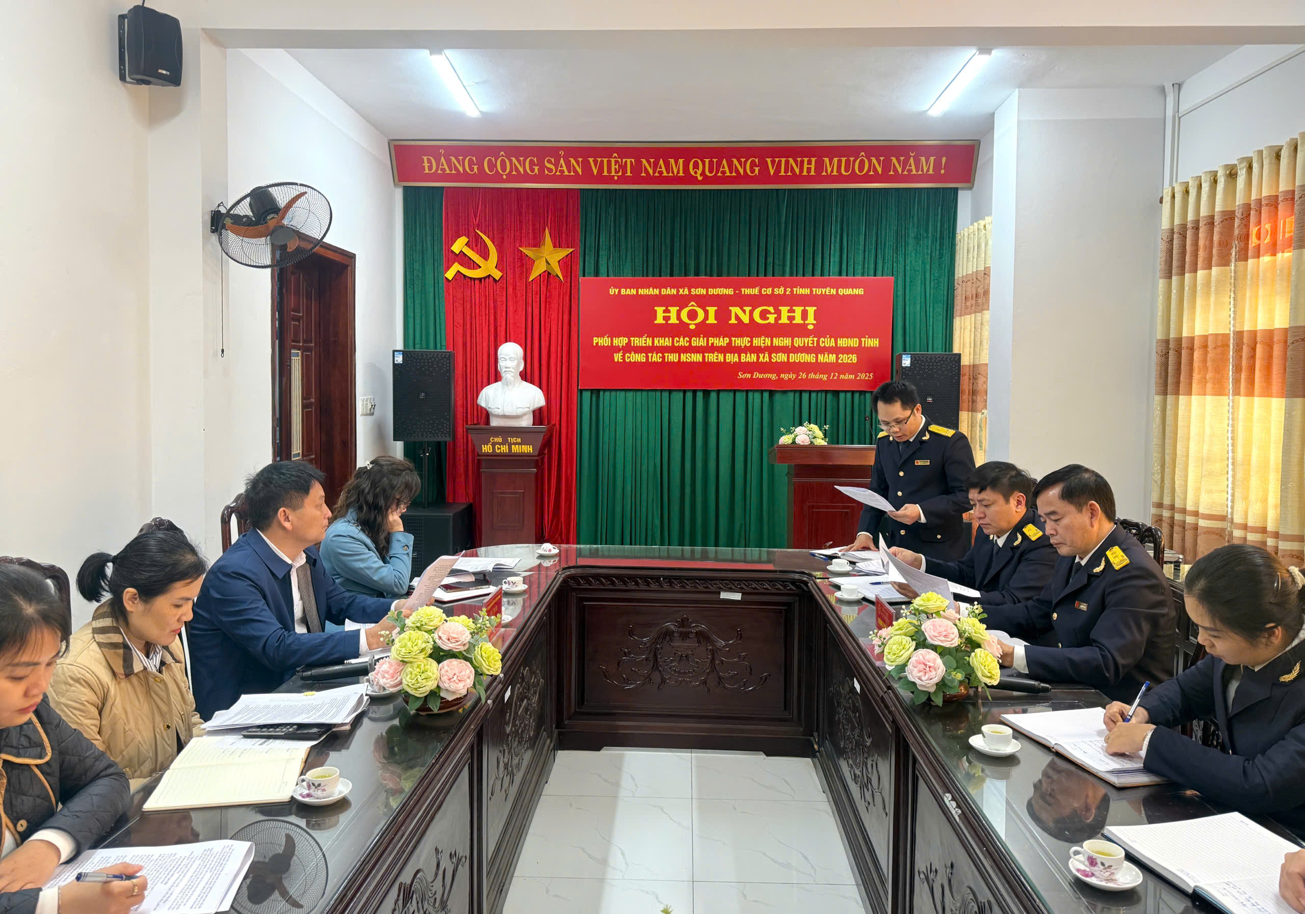 UBND xã Sơn Dương làm việc với cơ quan Thuế cơ sở 2 tỉnh Tuyên Quang về công tác thu ngân sách nhà nước năm 2026