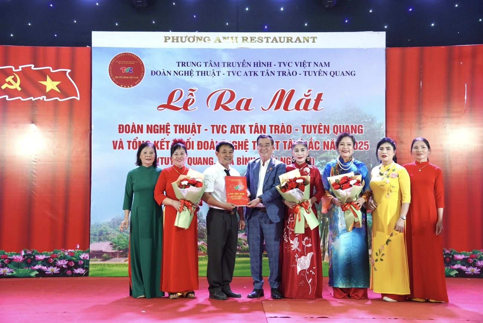 Ra mắt Đoàn Nghệ thuật TVC ATK Tân Trào - Tuyên Quang 