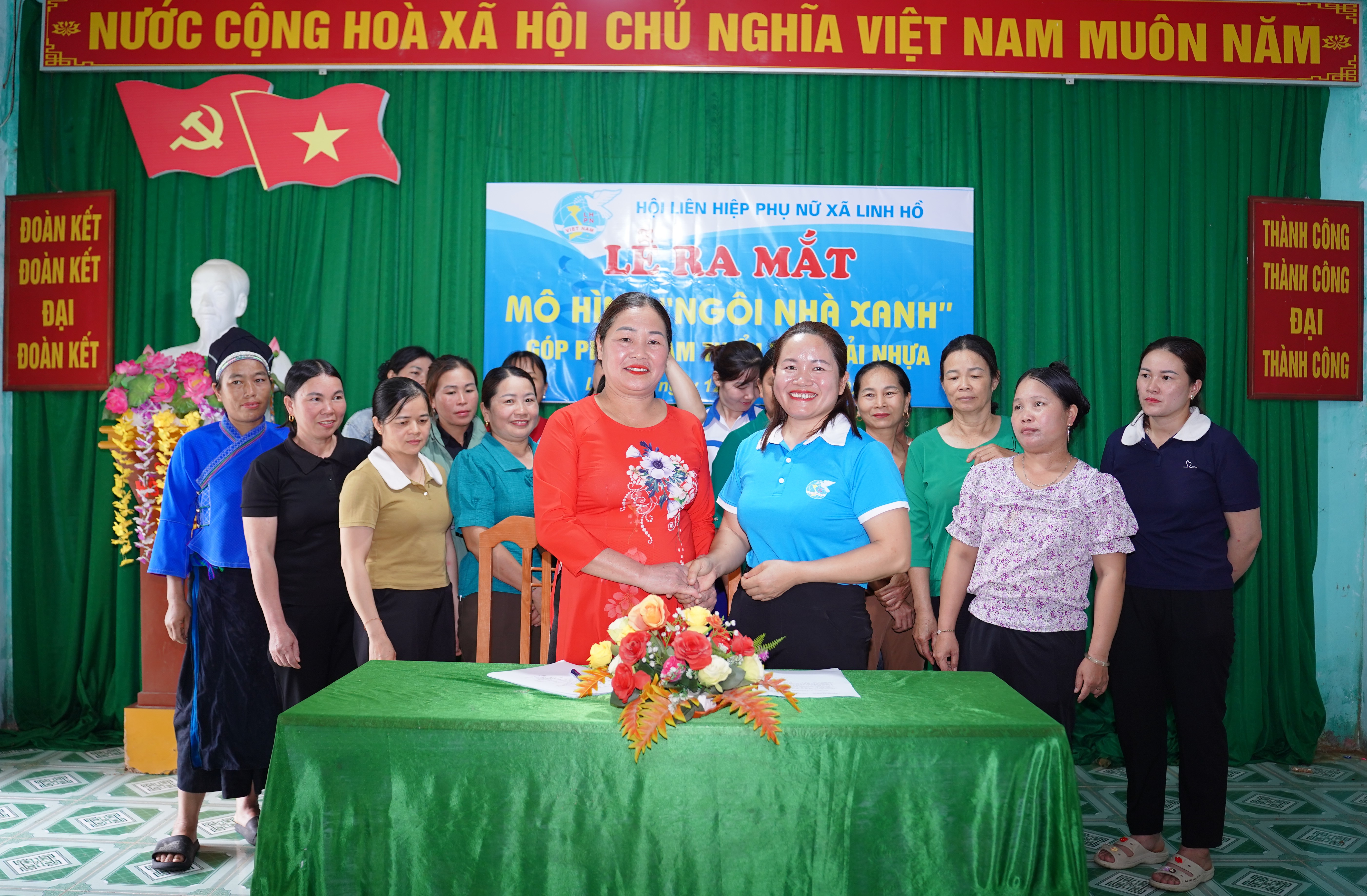 Ra mắt 6.JPG