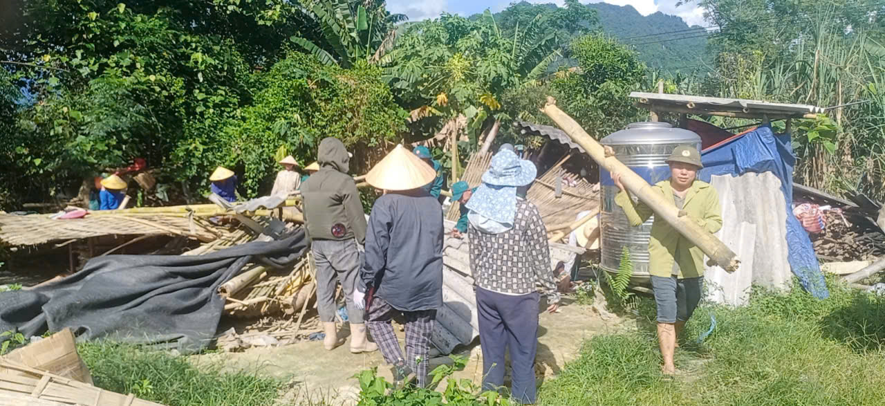 Sập.jpg