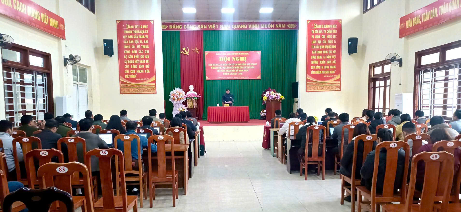 HỘI NGHỊ LIÊN TỊCH LẤY Ý KIẾN CỬ TRI NƠI CÔNG TÁC ĐỐI VỚI NGƯỜI ỨNG CỬ ĐẠI BIỂU HĐND XÃ MINH NGỌC NHIỆM KỲ 2026 - 2031