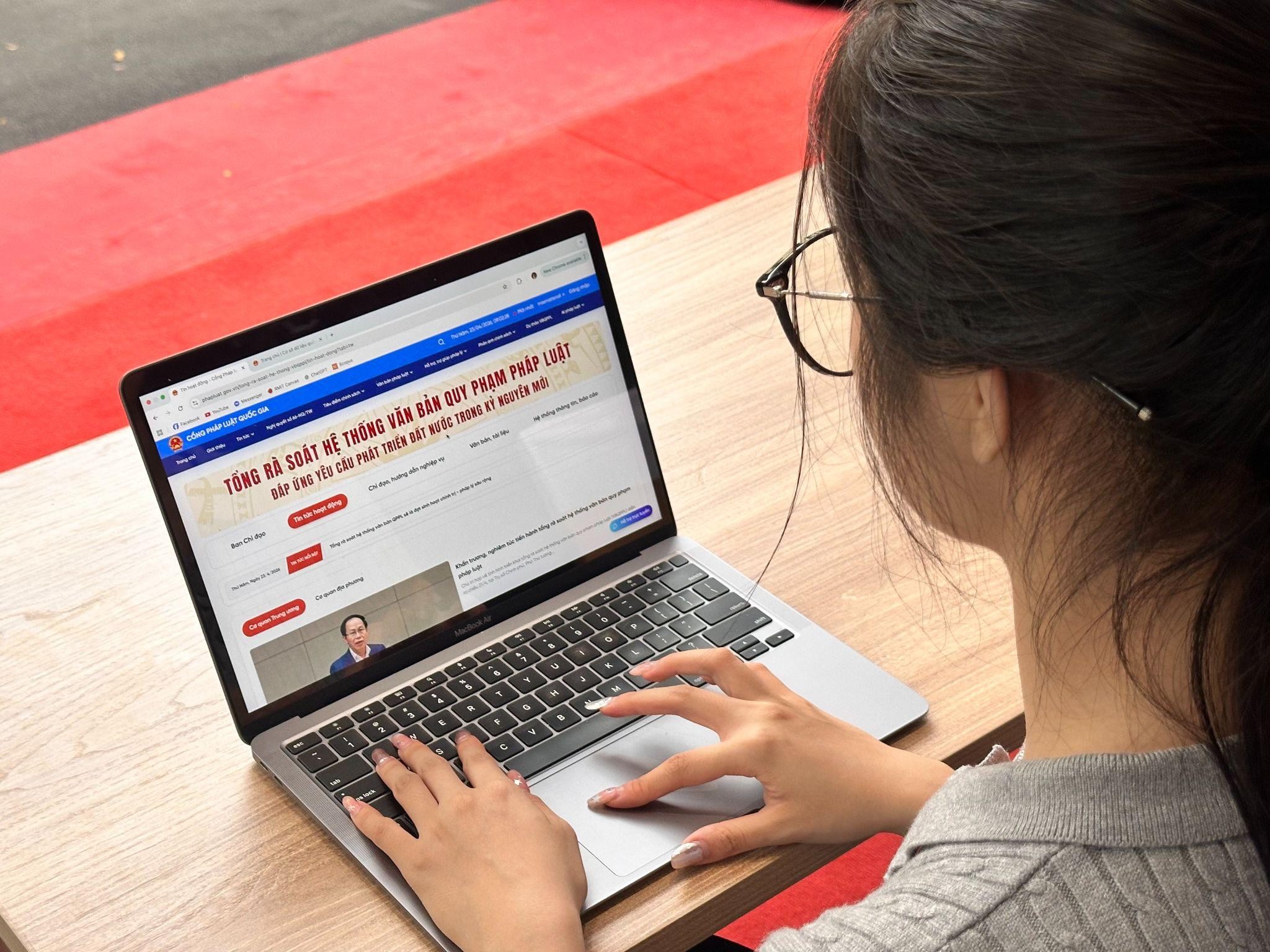 Hướng dẫn nhập và lập kết quả rà soát văn bản quy phạm pháp luật trên phần mềm hỗ trợ kiểm tra, rà soát