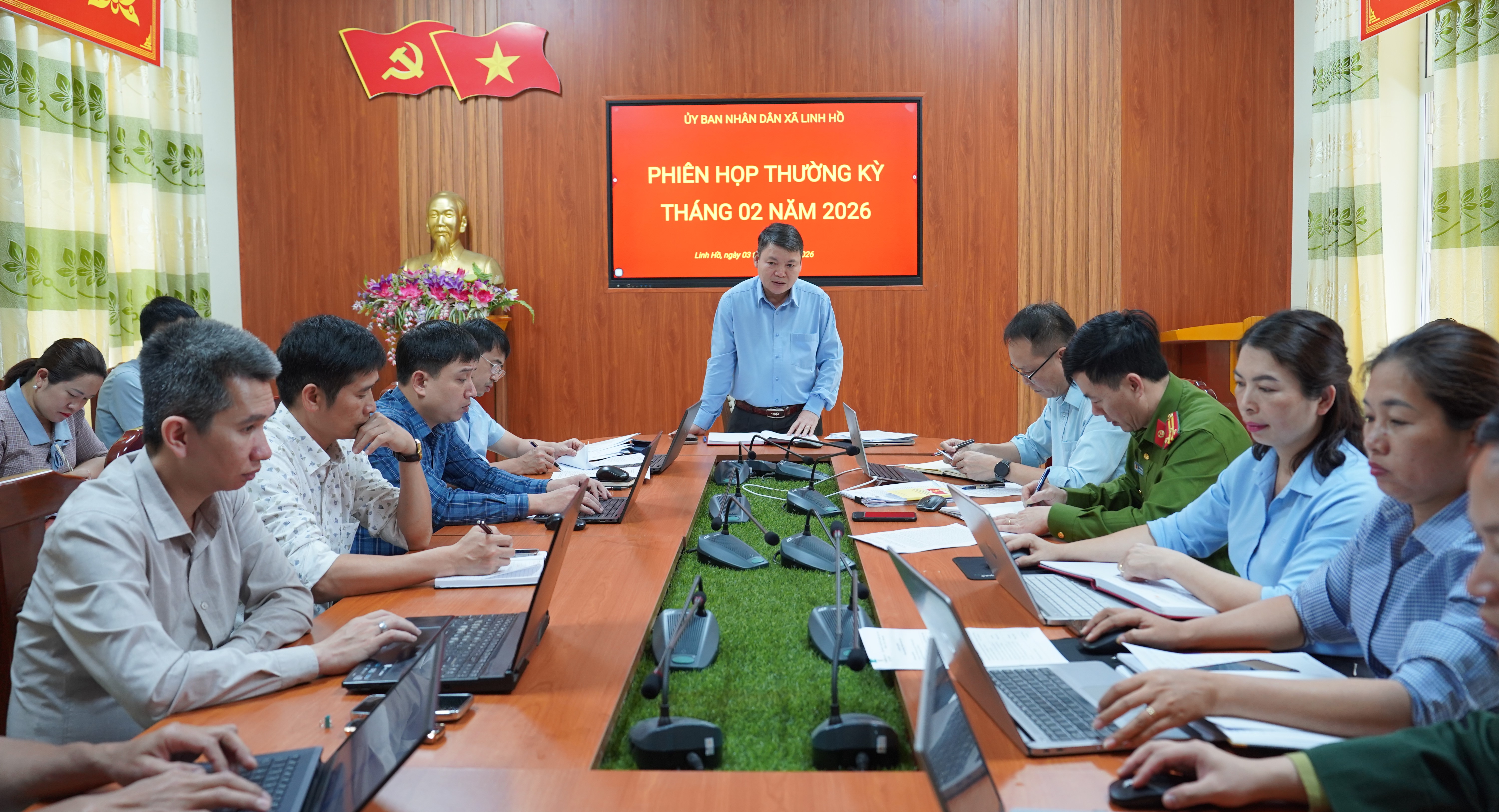 Phi&ecirc;n họp 5.JPG