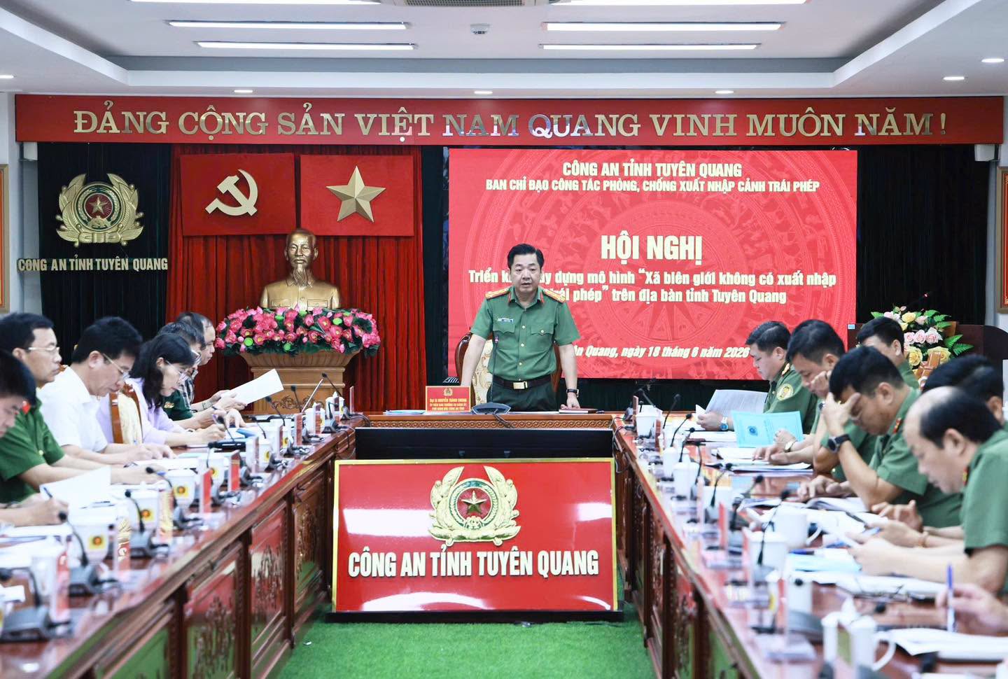 NÂNG CAO HIỆU QUẢ PHÒNG CHỐNG XUẤT NHẬP CẢNH TRÁI PHÉP TẠI CÁC XÃ BIÊN GIỚI 