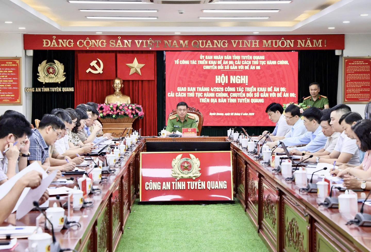 QUYẾT TÂM BIẾN VNEID THÀNH SIÊU ỨNG DỤNG SỐ QUỐC GIA VÀO NĂM 2026