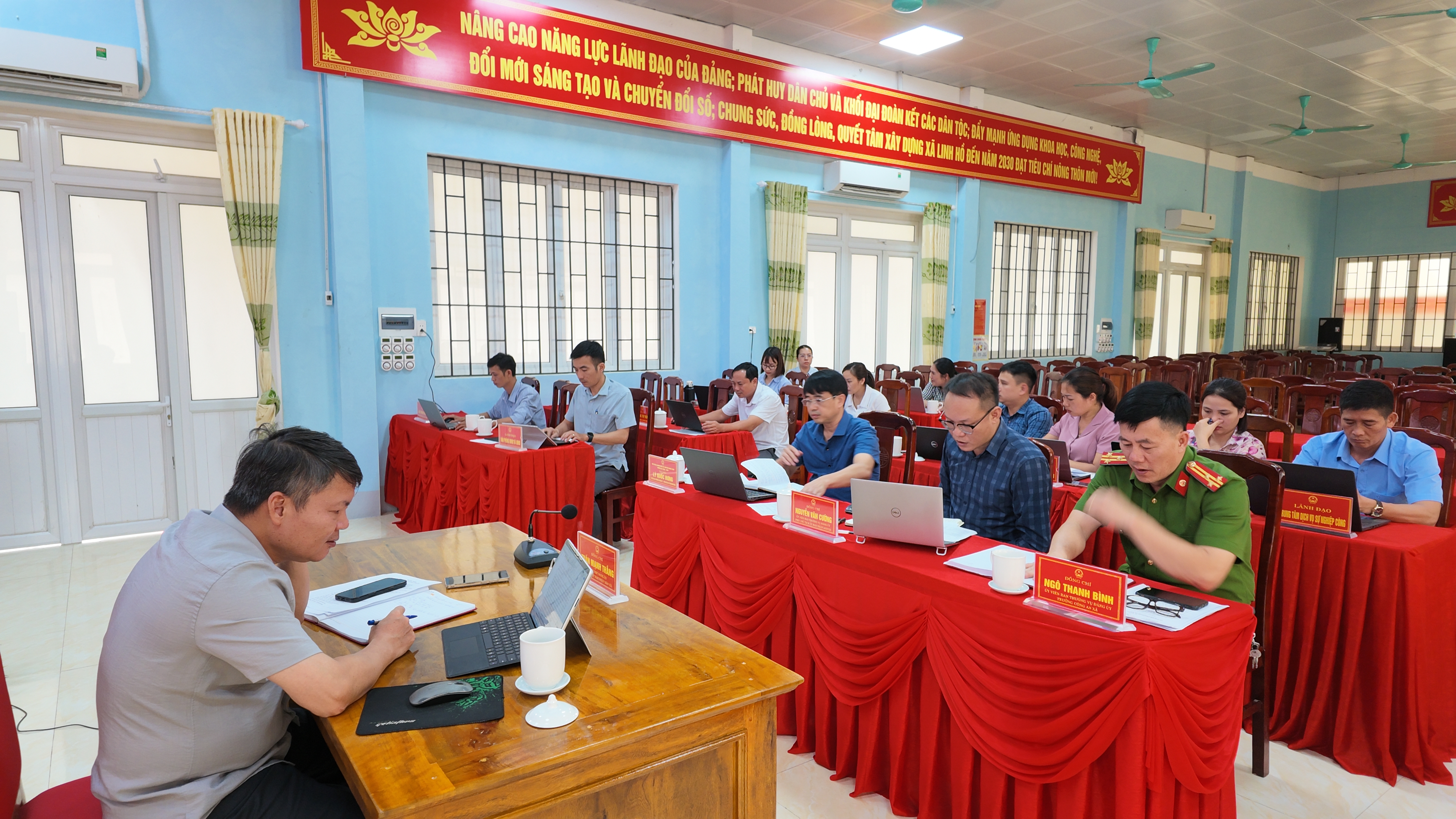 Phi&ecirc;n họp 3.JPG