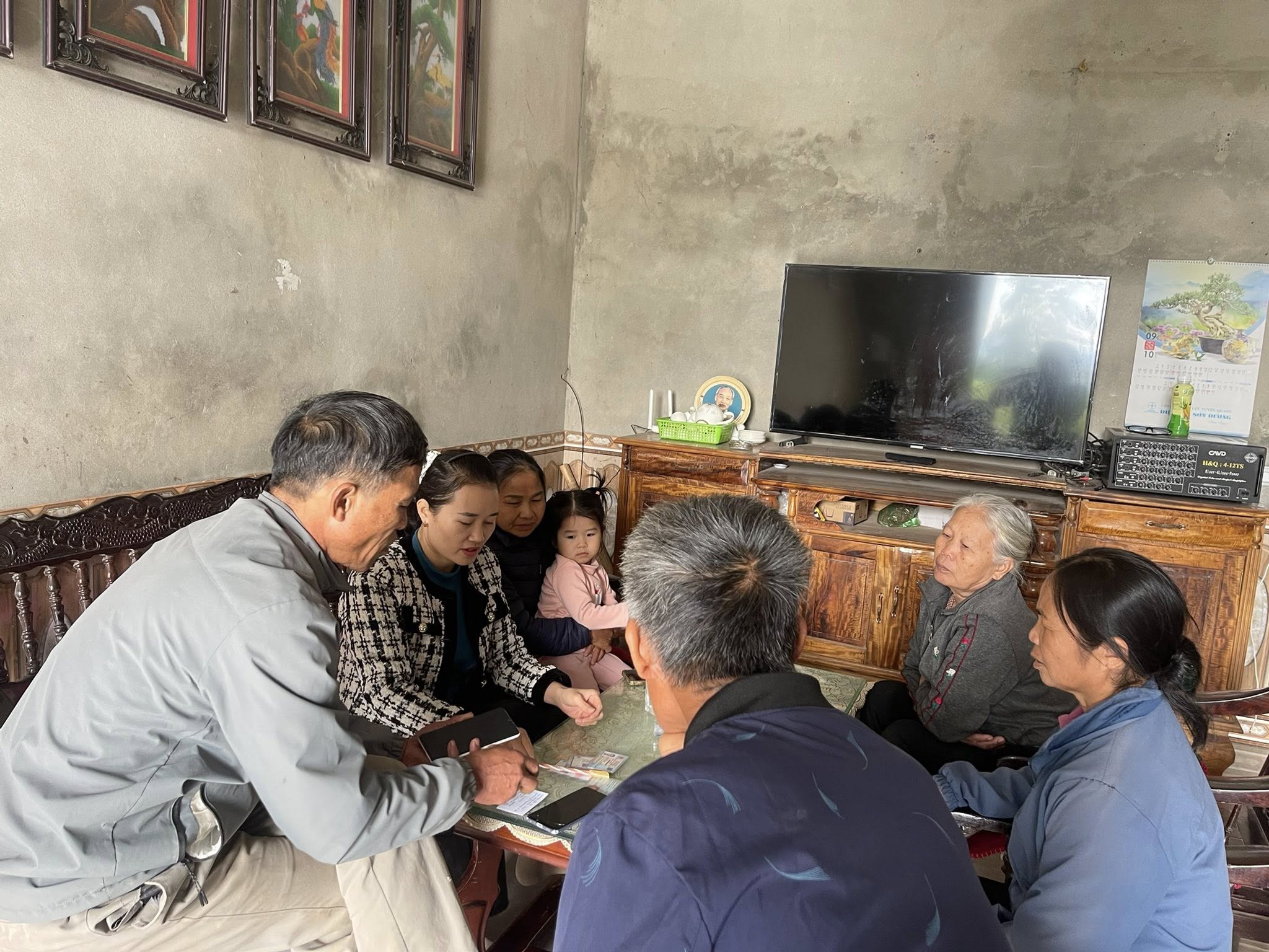 Đẩy mạnh chuyển đổi số tại xã Bình Ca