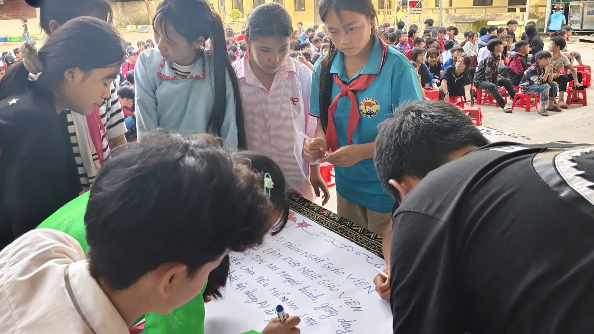Sơn Vĩ đẩy mạnh truyền thông hướng nghiệp cho học sinh vùng cao
