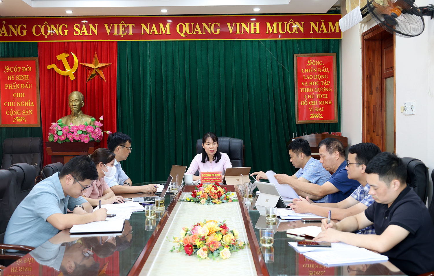 Yên Sơn họp về tiến độ bàn giao, thực hiện các dự án trên địa bàn xã