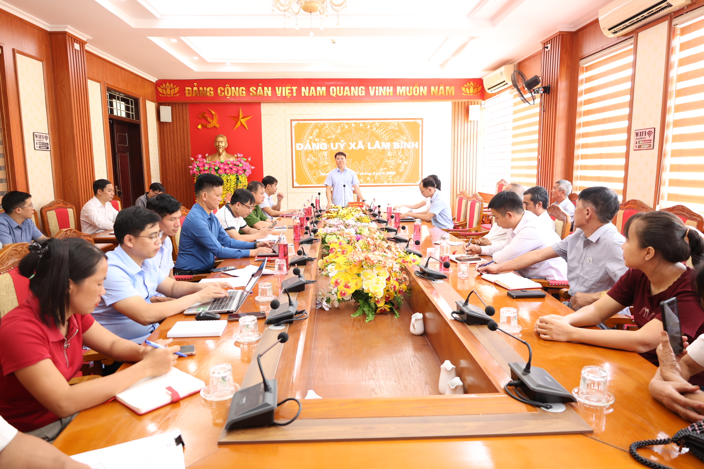 Họp Thường trực Đảng ủy với các cơ quan, đơn vị