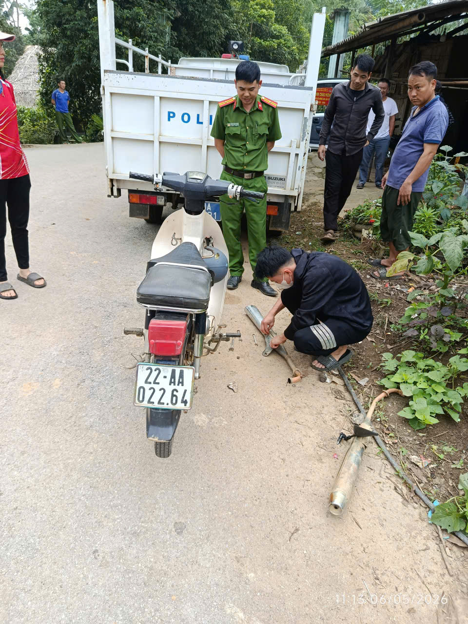 CÔNG AN XÃ HÙNG AN TĂNG CƯỜNG CÔNG TÁC KIỂM TRA, TUYÊN TRUYỀN, XỬ LÝ ĐỐI VỚI CÁC HÀNH VI “ĐỘ” “CHẾ” PHƯƠNG TIỆN GIAO THÔNG