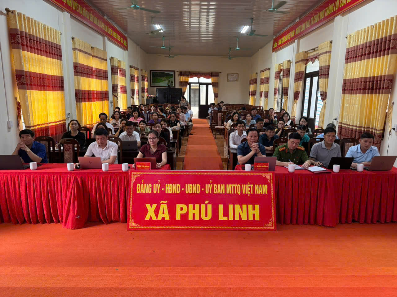 Tham dự Hội nghị trực tuyến bồi dưỡng nâng cao năng lực xử lý tình huống thực tiễn đối với cán bộ cơ sở