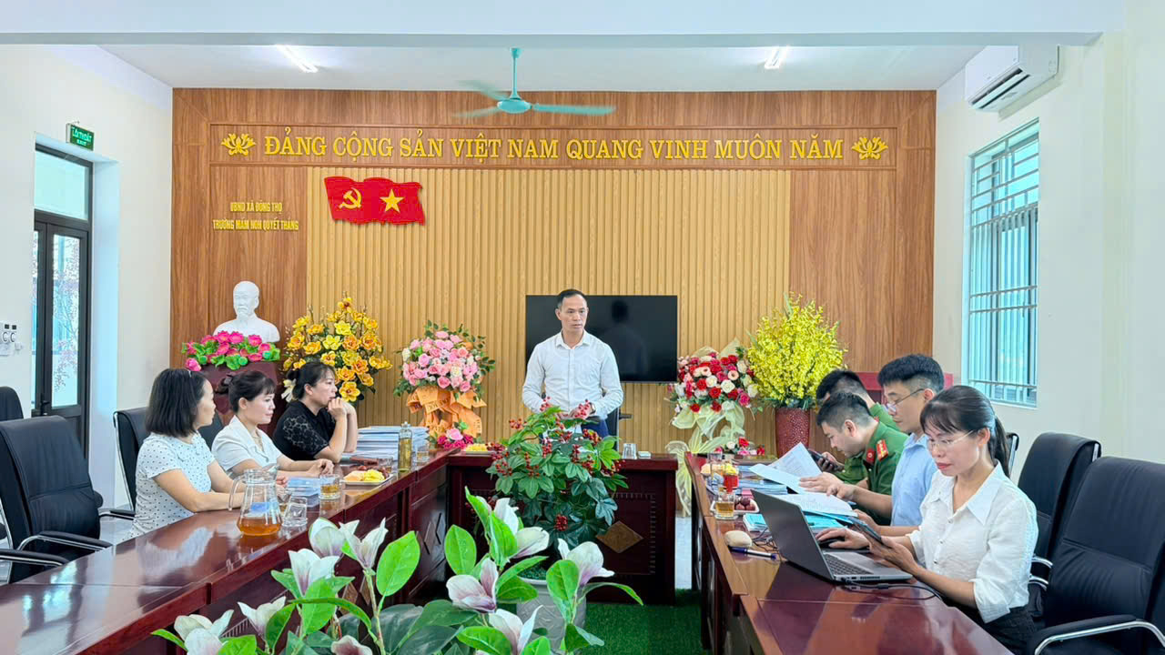 Đoàn kiểm tra liên ngành công tác an toàn vệ sinh thực phẩm xã Đông Thọ kiểm tra tại các trường Mầm non