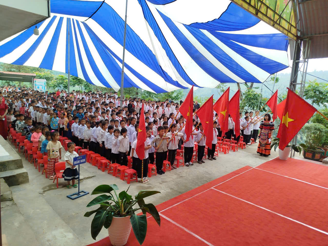2. TH va THCS Tung San.jpg