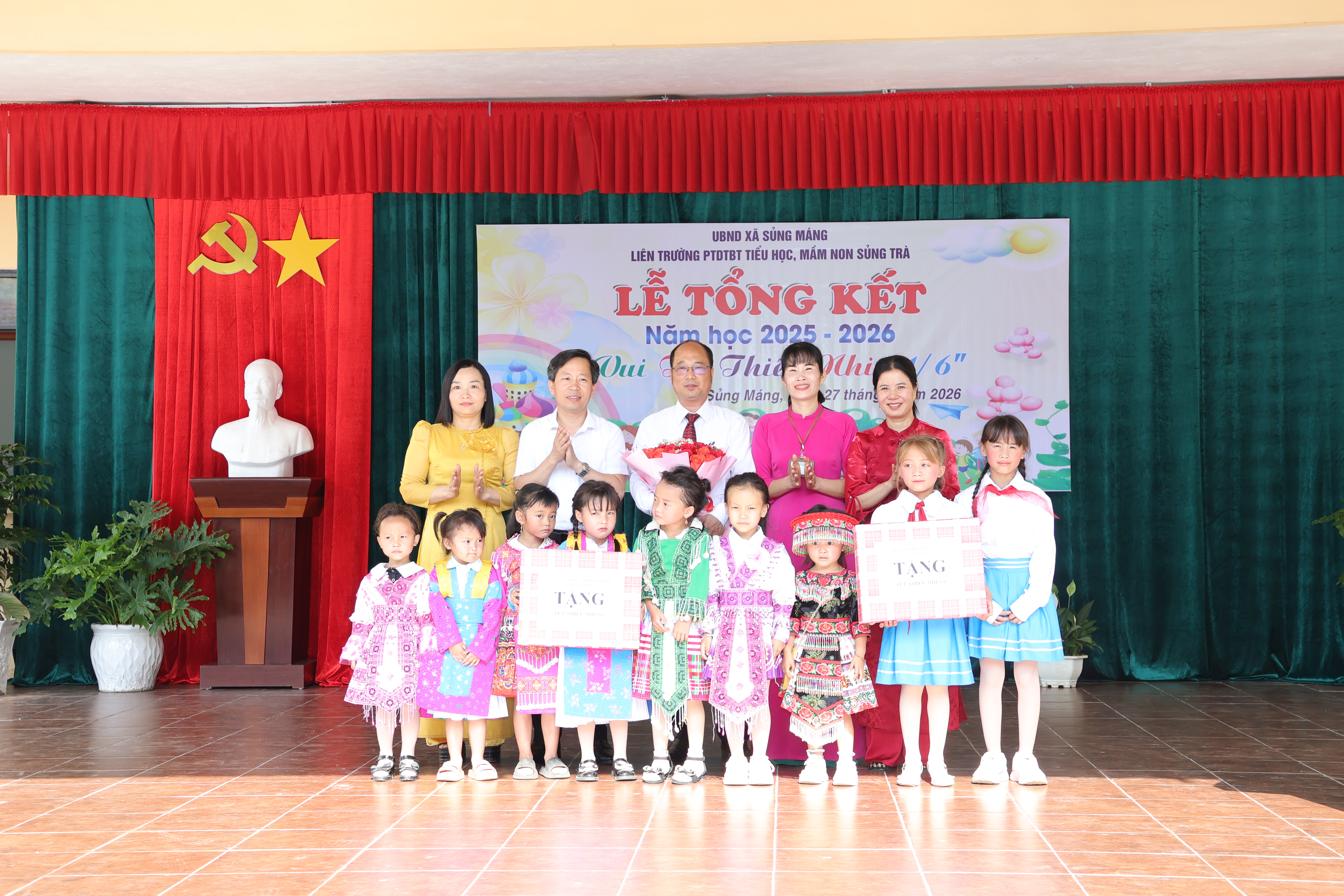 Liên Trường PTDTBT Tiểu học, Mầm non Sủng Trà tổng kết năm học 2025–2026, tuyên dương nhiều học sinh tiêu biểu