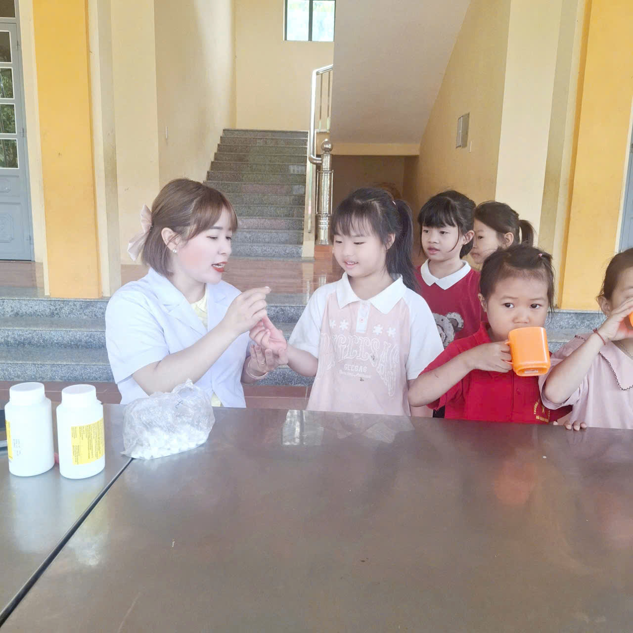 tẩy giun 1.jpg