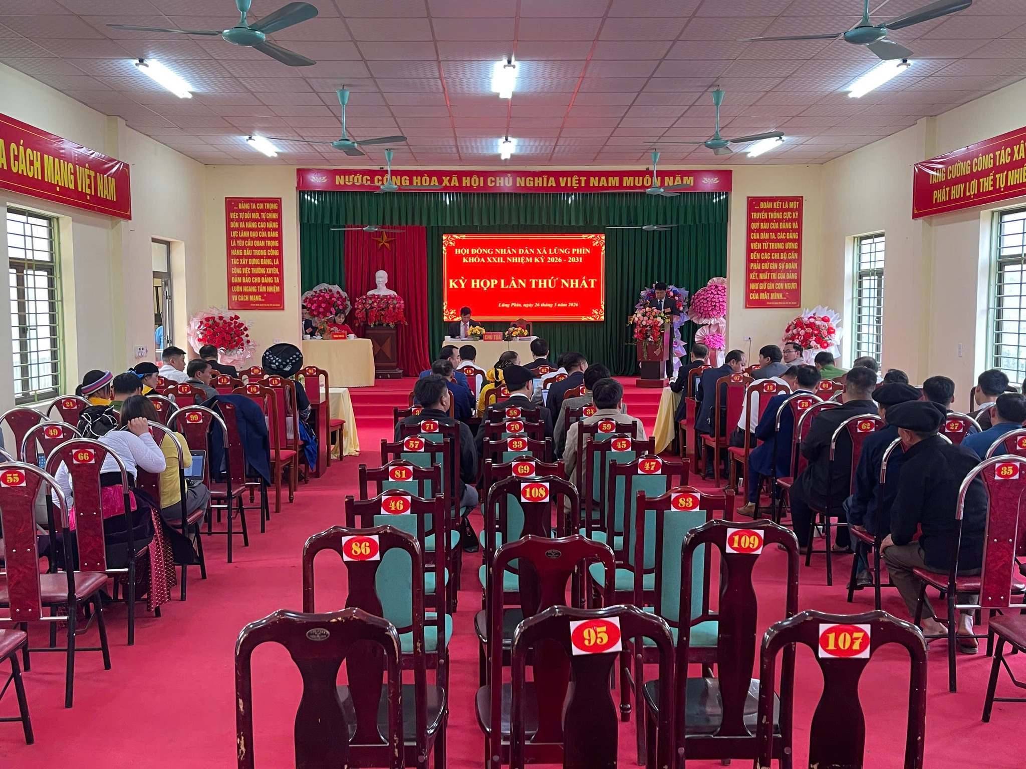 KỲ HỌP THỨ NHẤT HĐND XÃ LŨNG PHÌN KHÓA XXII, NHIỆM KỲ 2026 – 2031