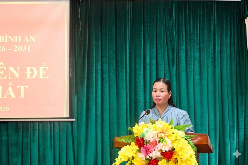 Chị Thu&yacute;.jpg
